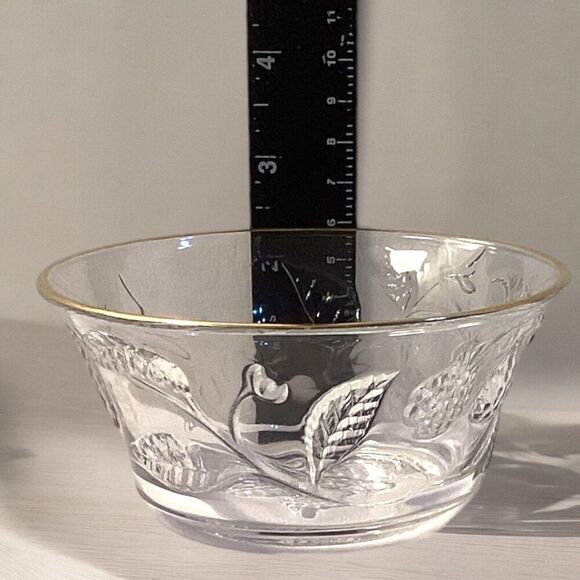 France Clear Glass Berry Bowl with Gold Rim and Embossed Berry’s & Vines - Picture 2 of 4